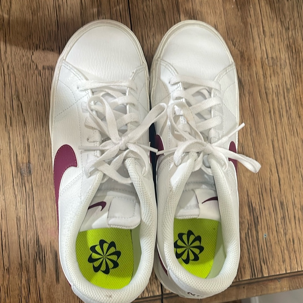 White & Maroon Nike Shoes